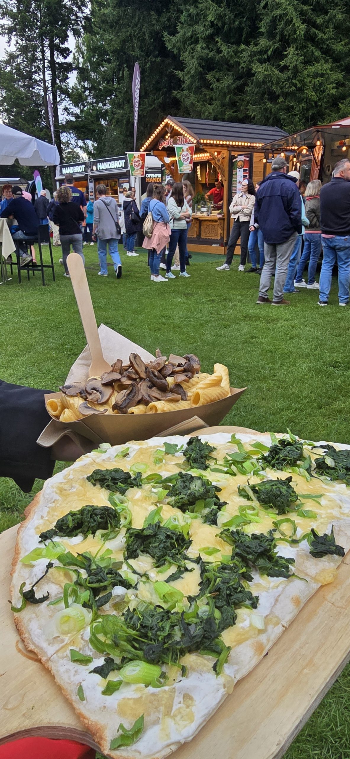 Sommerstimmung beim Weinfest Bad Waldliesborn 2026